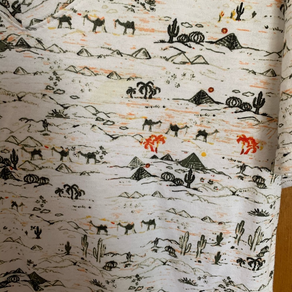 V neck tee - Picture 3 of 3